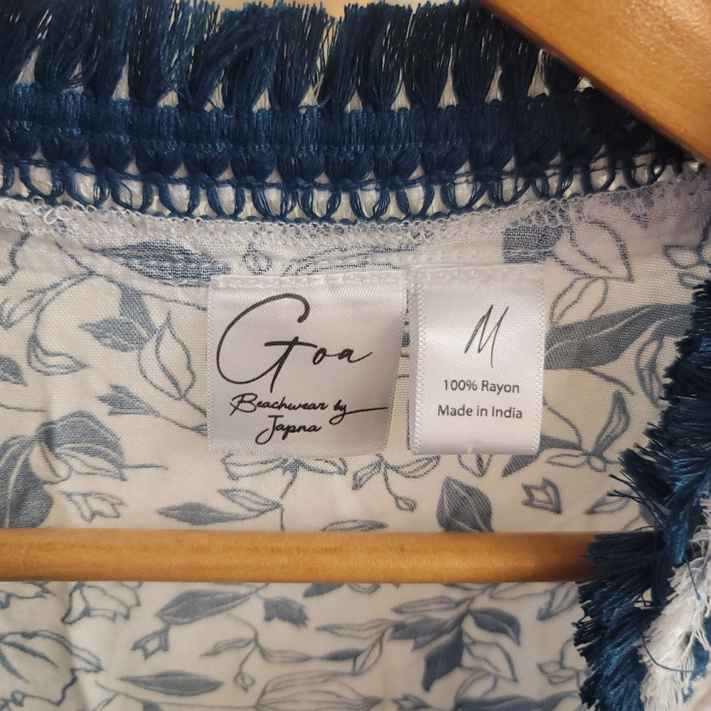 EUC Goa By Japna Blue and White Ruffled Smocked Top - Picture 5 of 6